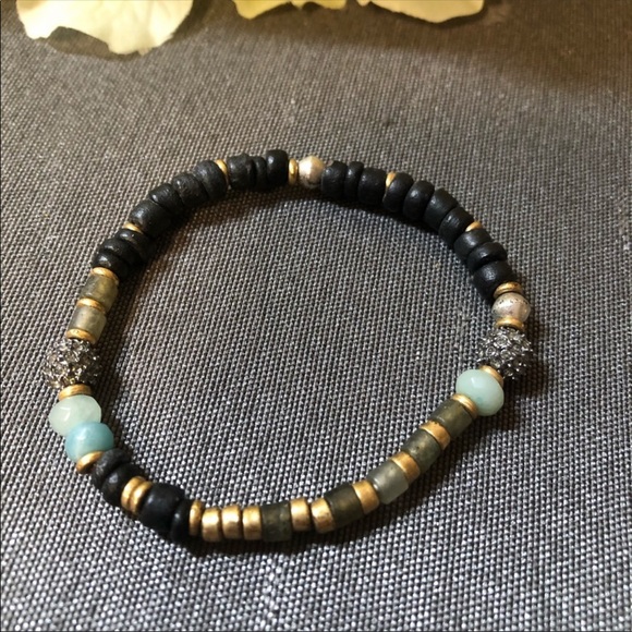 Stella & Dot artisan Set of three bracelets - Picture 7 of 9